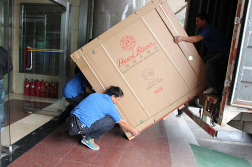高青钢琴贵重工艺品无忧运